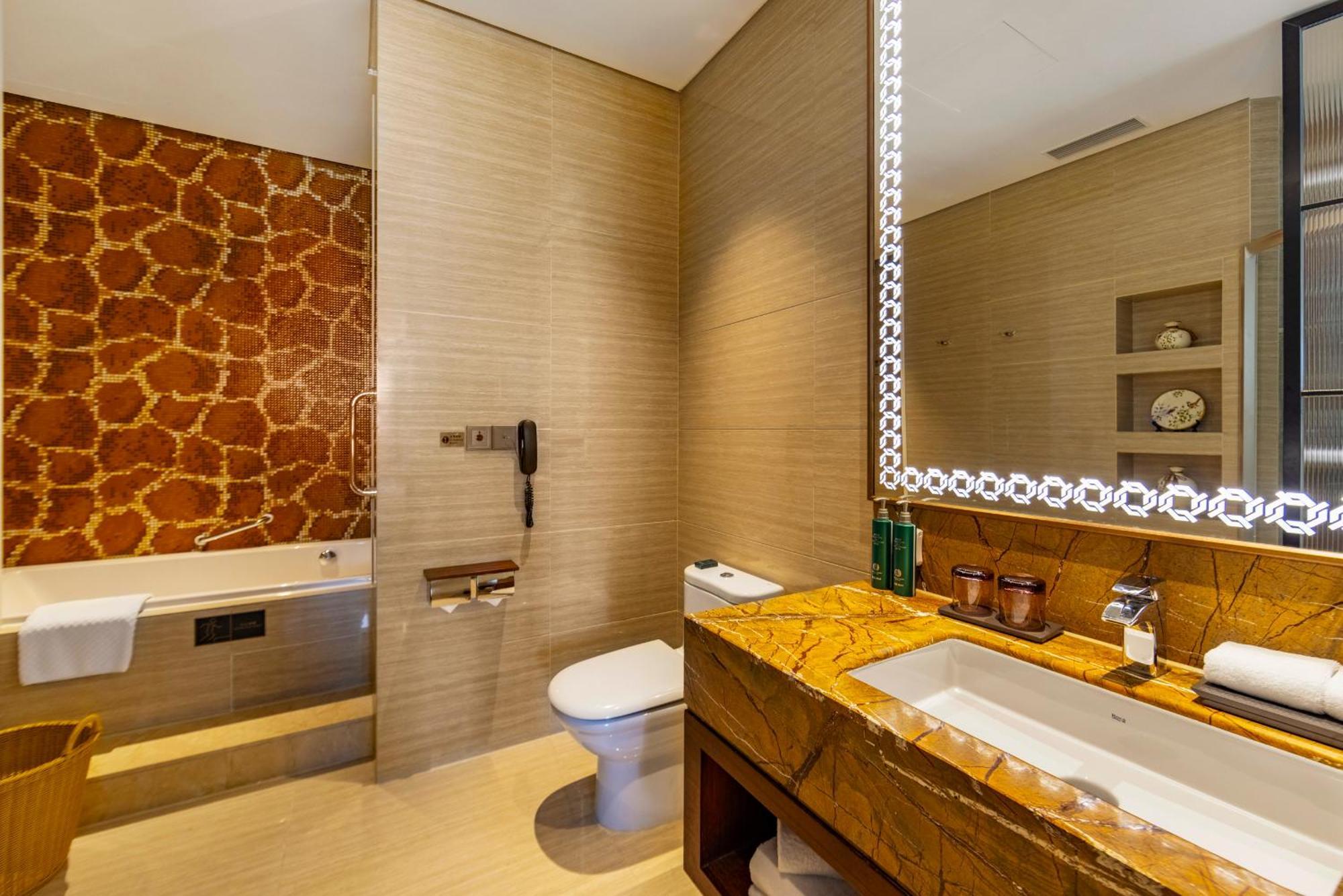 Fondney Hotel Shanghai Necc Hongqiao Airport T2 Buitenkant foto